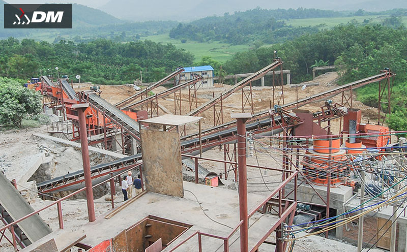 Tackling Botswana's Hard Rock Ore Layers: Dongmeng's High-Efficiency and Wear-Resistant Crushers Ensure Continuous and Stable Operation of Diamond Mining Lines