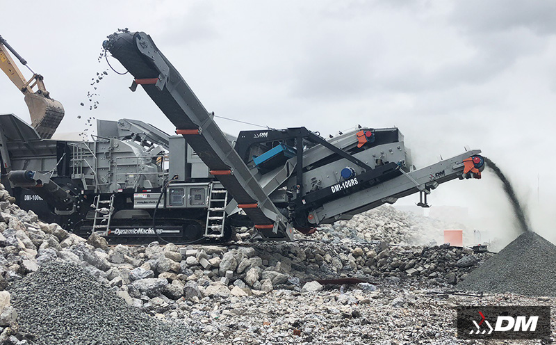 Tracked Mobile Screening Machines: On-Site Material Classification Anywhere
