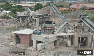 Structure of Principal Axis and Failure Analysis of Cone Crusher
